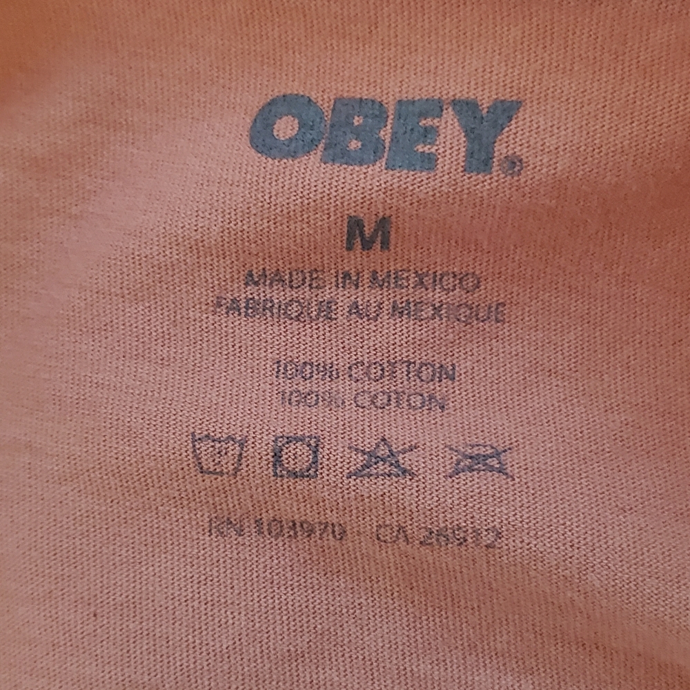 ♡ Obey Women's Blush Pink Short Sleeve Crop Top Size Medium - Picture 4 of 6